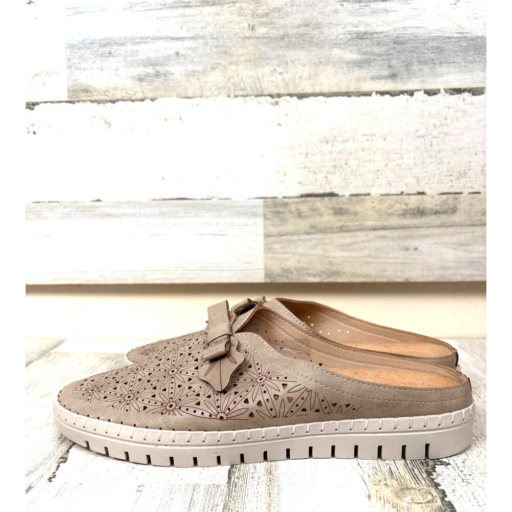 Ingaro Sport Womens 9 Tan Leather Platform Mule Slip On Sneaker Casual Boho Shoe